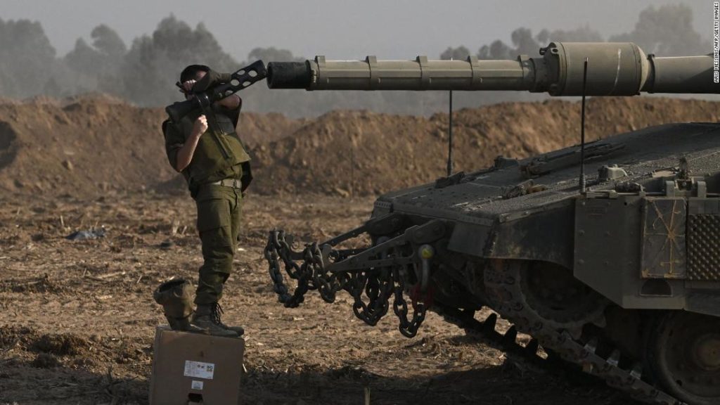 De oorlog tussen Israël en Hamas intensiveert, het aantal sterfgevallen in Gaza neemt toe en de Verenigde Staten nemen de resolutie aan
