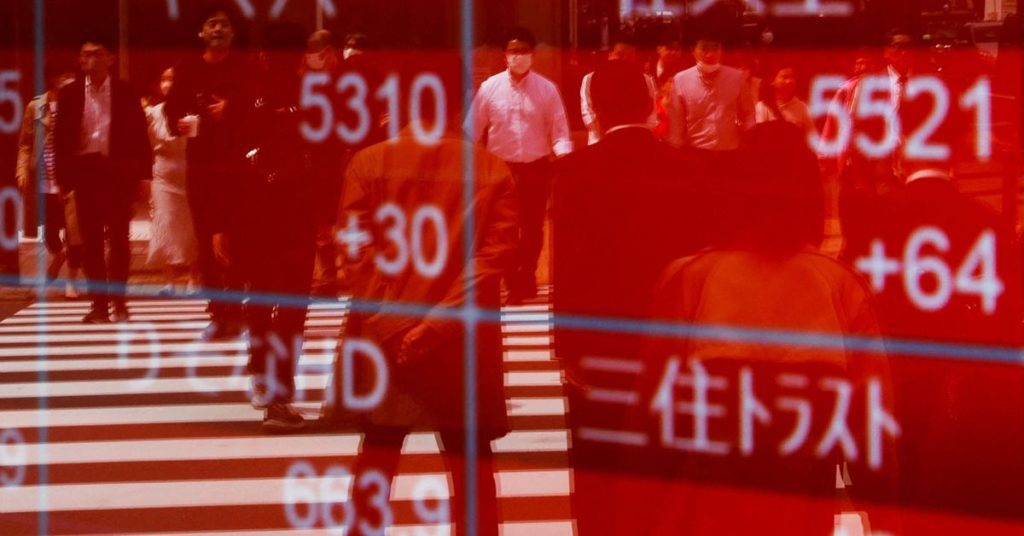Japanse aandelen bereiken hun hoogste niveau in dertig jaar, de yuan duwt de dollar omlaag