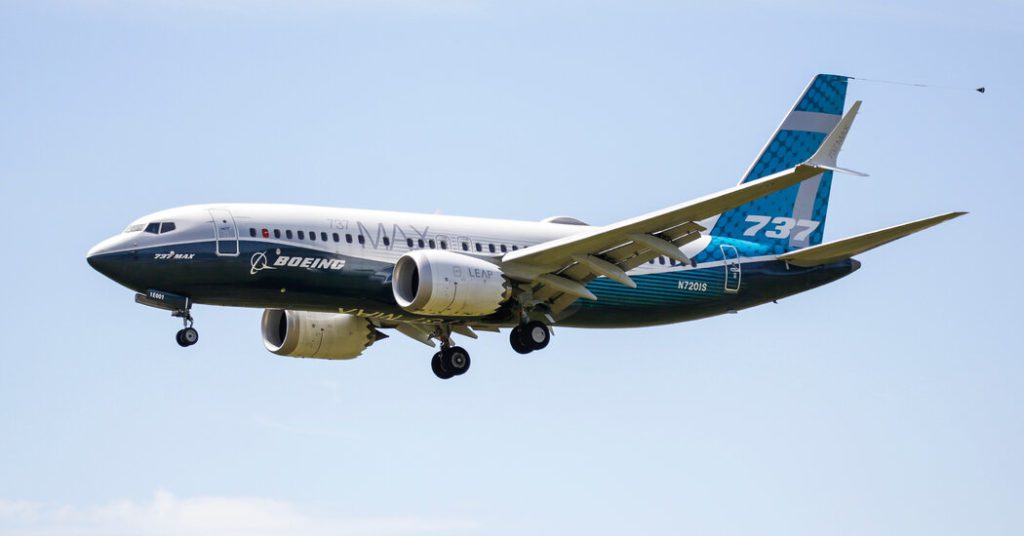 Boeing dringt er bij luchtvaartmaatschappijen op aan om 737 MAX-vliegtuigen te inspecteren op mogelijke losse bouten