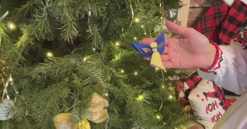 Oekraïners in Sacramento en over de hele wereld vieren Kerstmis in december