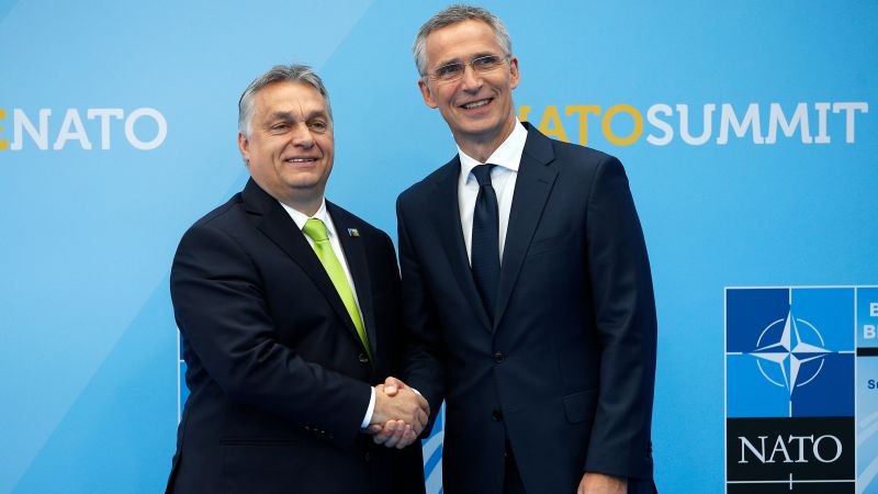 De Hongaarse Orban steunt de inspanningen van Zweden om lid te worden van de NAVO, wat het laatste obstakel voor toetreding zou kunnen wegnemen