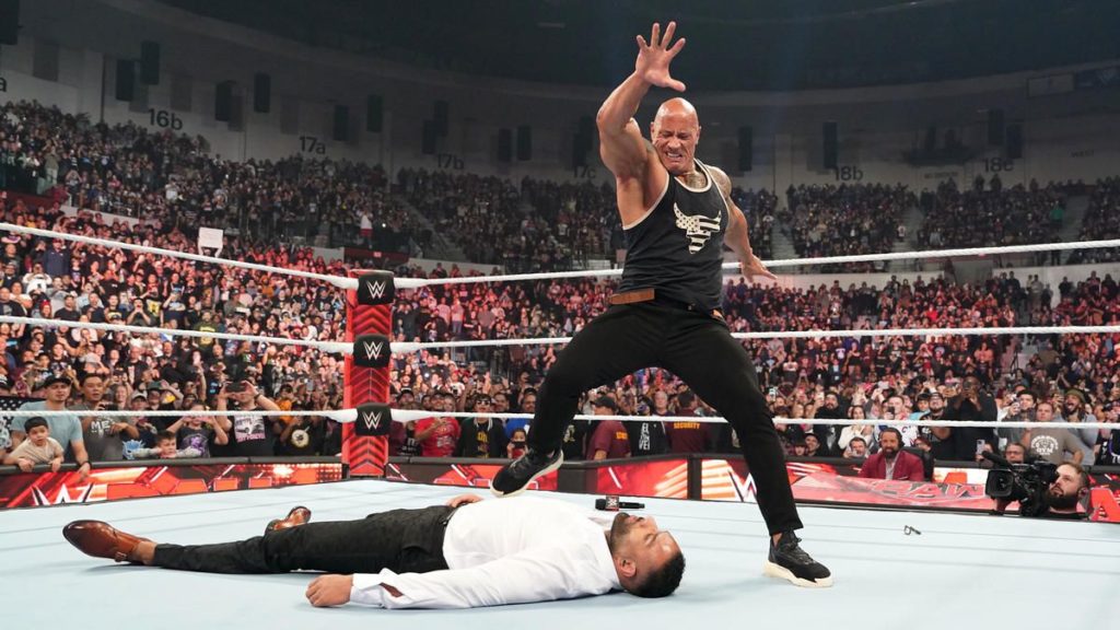 Geruchtenrapport: The Rock vs. Roman Reigns, Mercedes Mooney, Chris Jericho en meer!