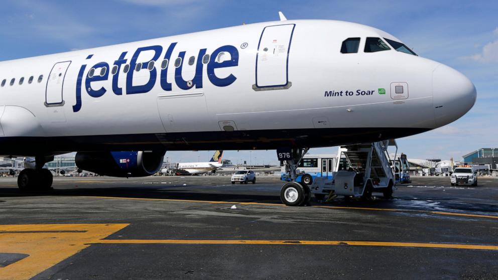 JetBlue vertelde Spirit Airlines dat het zijn overnamebod van 3,8 miljard dollar zou kunnen beëindigen, waartegen de Verenigde Staten bezwaar maken