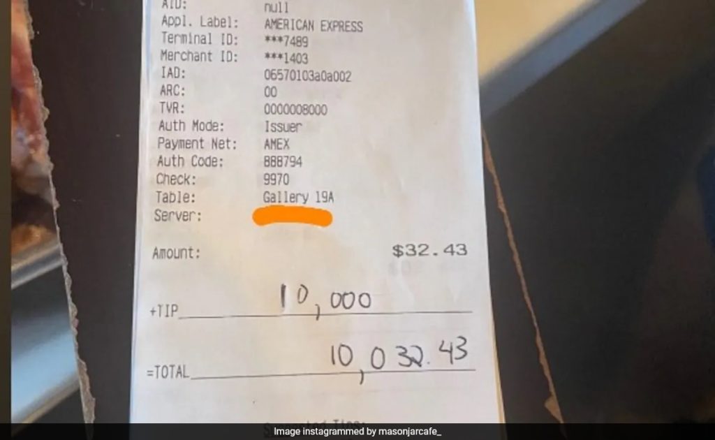 Tips van klanten Amerikaans restaurantpersoneel $ 10.000 op zijn rekening van $ 32,43, hier is waarom
