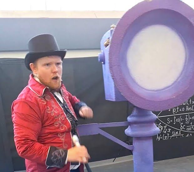 Promotor van het 'Willy Wonka'-evenement in Groot-Brittannië biedt tweede verontschuldiging aan en belooft terugbetaling