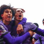 Minuut van chaos in Liverpool: “Karma” en Van Dijk, de fotograaf en de hoop op de titel, werden aangewakkerd