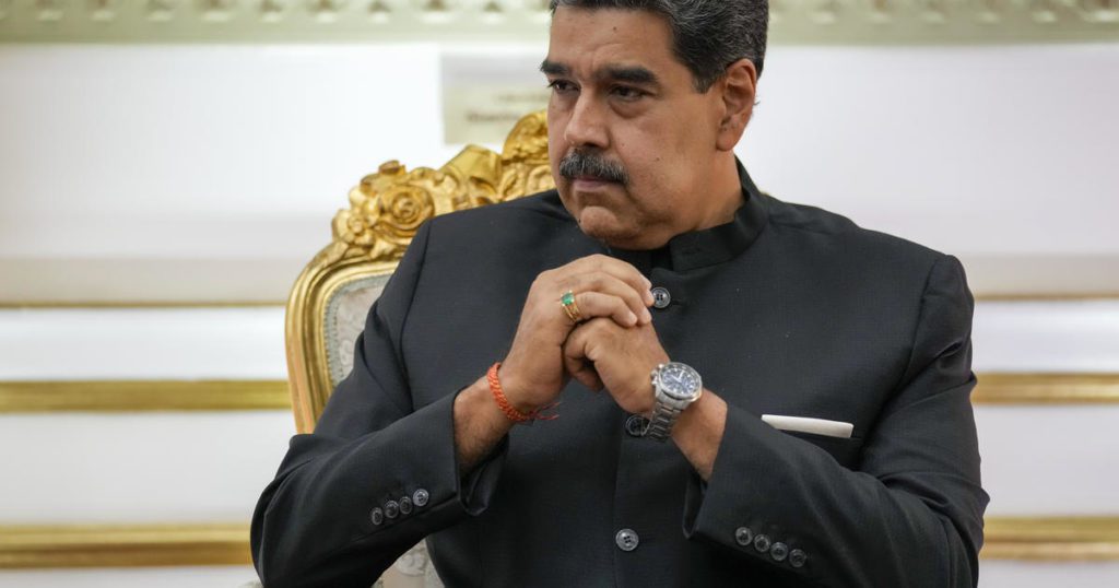 De Venezolaanse president Nicolas Maduro wordt genomineerd voor de komende nationale verkiezingen;  Hij streeft naar een derde termijn