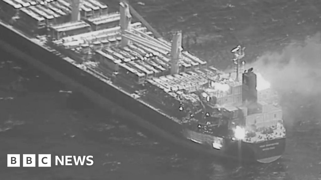 Drie doden bij een Houthi-raketaanval op een vrachtschip van het Amerikaanse leger