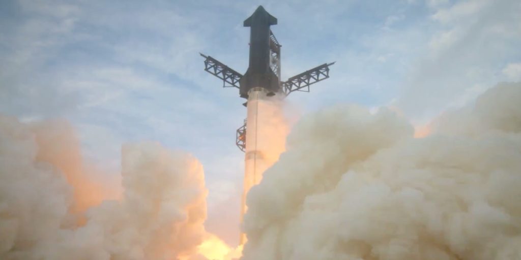 Het succes van de lancering van het ruimtevaartuig brengt Musks visie op goedkope ruimtevaart dichterbij
