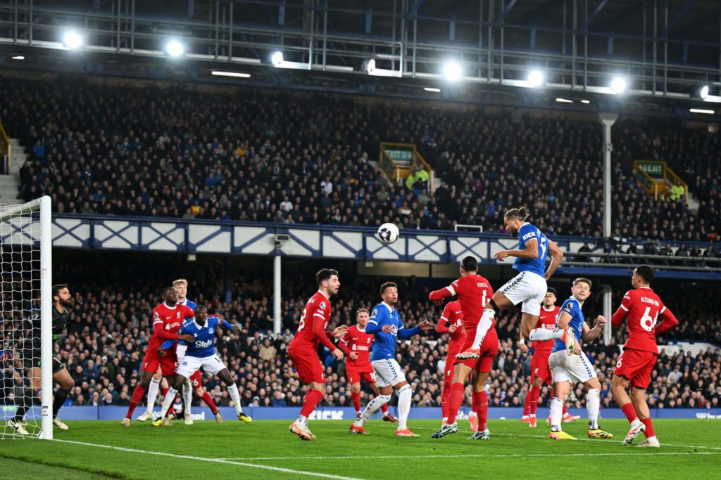 Everton 2 Liverpool 0: Klopp's allereerste nederlaag bij Goodison maakt een einde aan de titeldroom - Al Mujaz