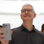 Apple-CEO Tim Cook schept op over toekomstige AI-plannen nadat de winstcijfers zijn gestegen