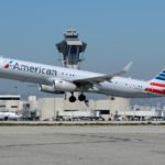 American Airlines daalt na het verlagen van de winstverwachtingen voor het tweede kwartaal