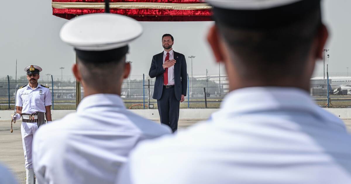 Vance en Modi ontmoeten elkaar in New Delhi om de handelsovereenkomst te bespreken en Amerikaanse tarieven te vermijden