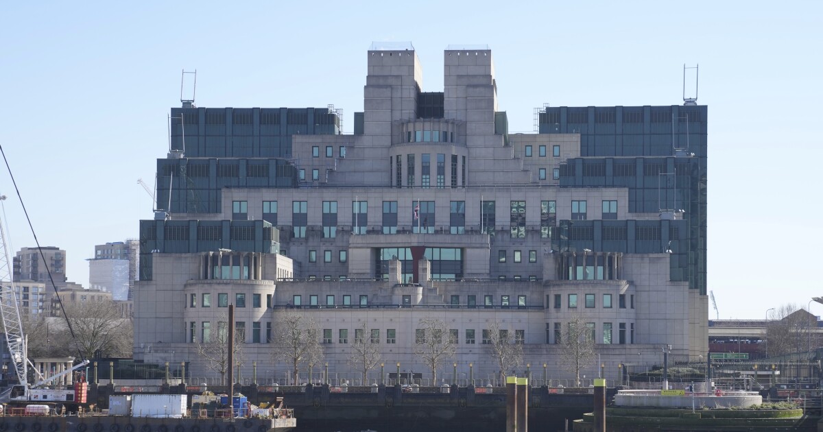 Britain's Mi6 Spy Agency namen eerste vrouwelijke chief