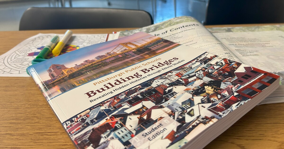De nieuwe cursus nieuwe etnische studies van Pittsburgh Public onderzoekt lokale geschiedenis en identiteit