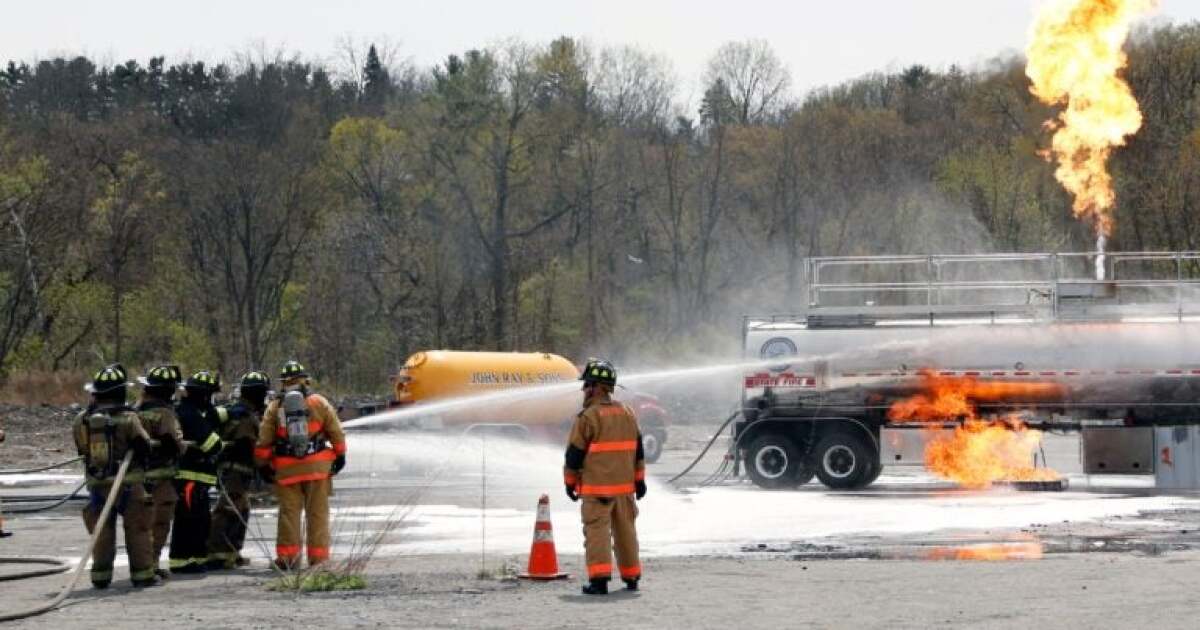 Inwoners van Pennsylvania, brandweerlieden ondersteunen wetgeving om giftig brandbestrijdingsschuim te verbieden