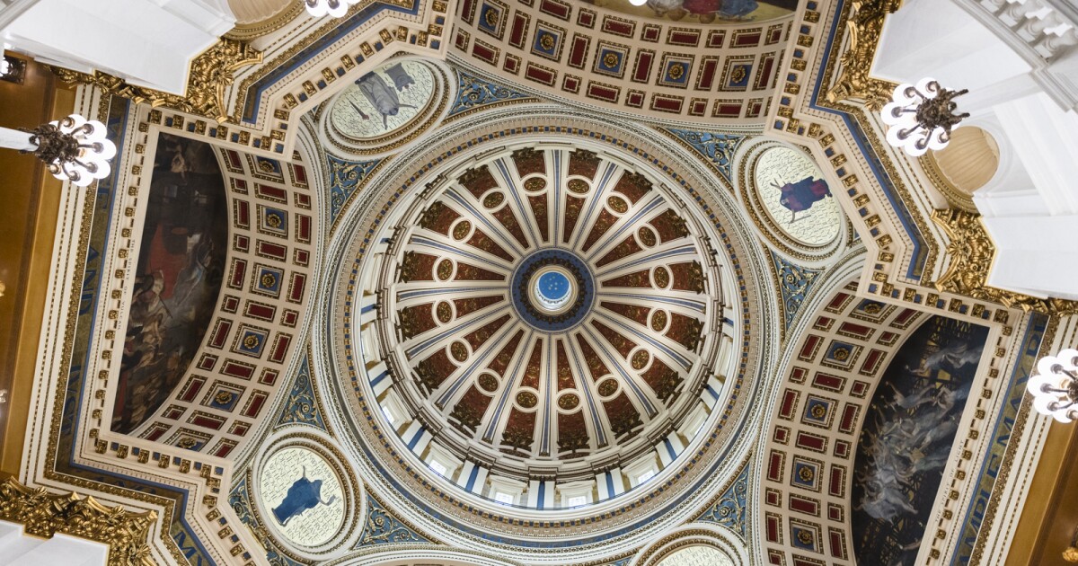 Penn State verhoogt lobbyen, bedenken collega's op het beïnvloeden van de wetgevers van de staat