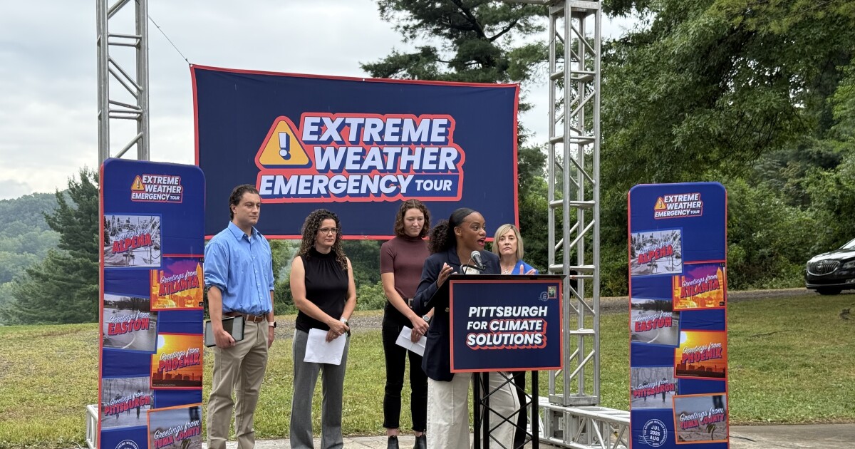 Zomer Lee, lokale functionarissen zeggen dat federale bezuinigingen de inspanningen kunnen schaden om de klimaatverandering te bestrijden