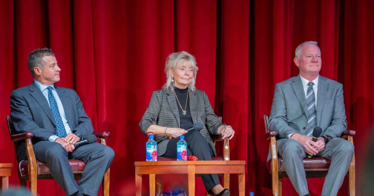 Pa. Supreme Court Justices verdedigen onpartijdigheid in forum, omdat GOP hun verdrijving in november zoekt