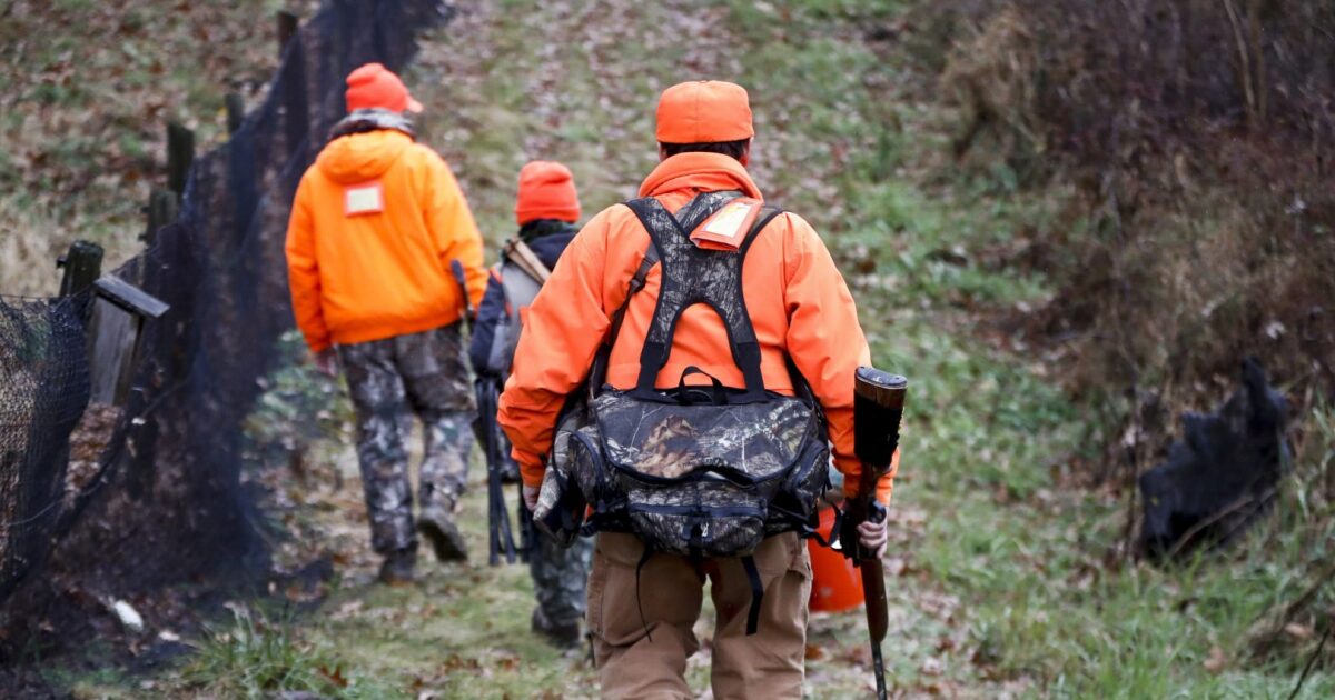Het voorstel van de Senaat van Pa zou de startdatum van het vuurwapenhertenseizoen terugbrengen naar de maandag na Thanksgiving