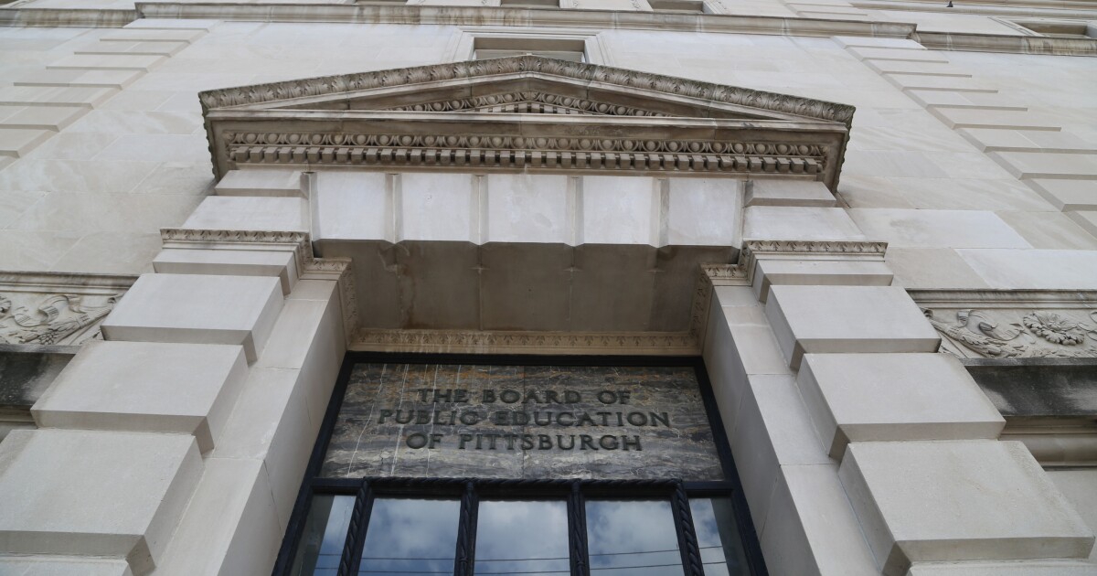 PPS-bestuur stemt ermee in om tegen het einde van het schooljaar 'op de een of andere manier' te beslissen over schoolsluitingen