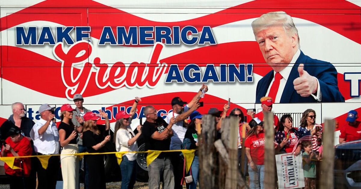 Democraat Shawn Harris neemt het in de tweede ronde op tegen de door Trump gesteunde Clay Fuller om MTG te vervangen