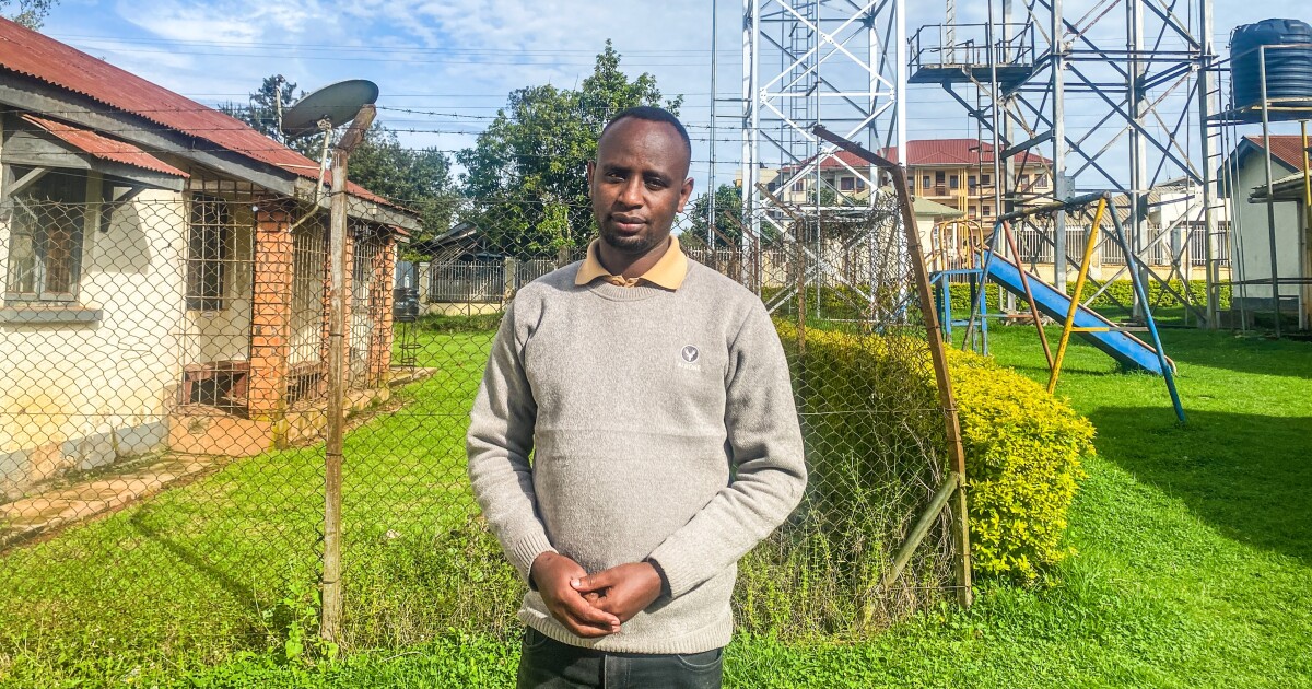 Hij is een van de redenen waarom de bezuinigingen op de hulp niet zo ernstig waren voor de hiv-populatie als voorspeld