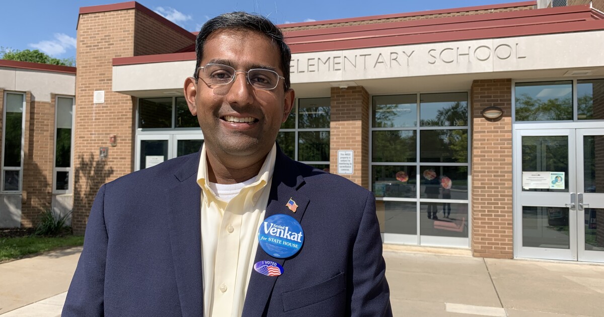 Venkat heeft een duidelijk pad naar herverkiezing in de House District 30-race nadat de rechtbank GOP-rivaal Akkary heeft verwijderd