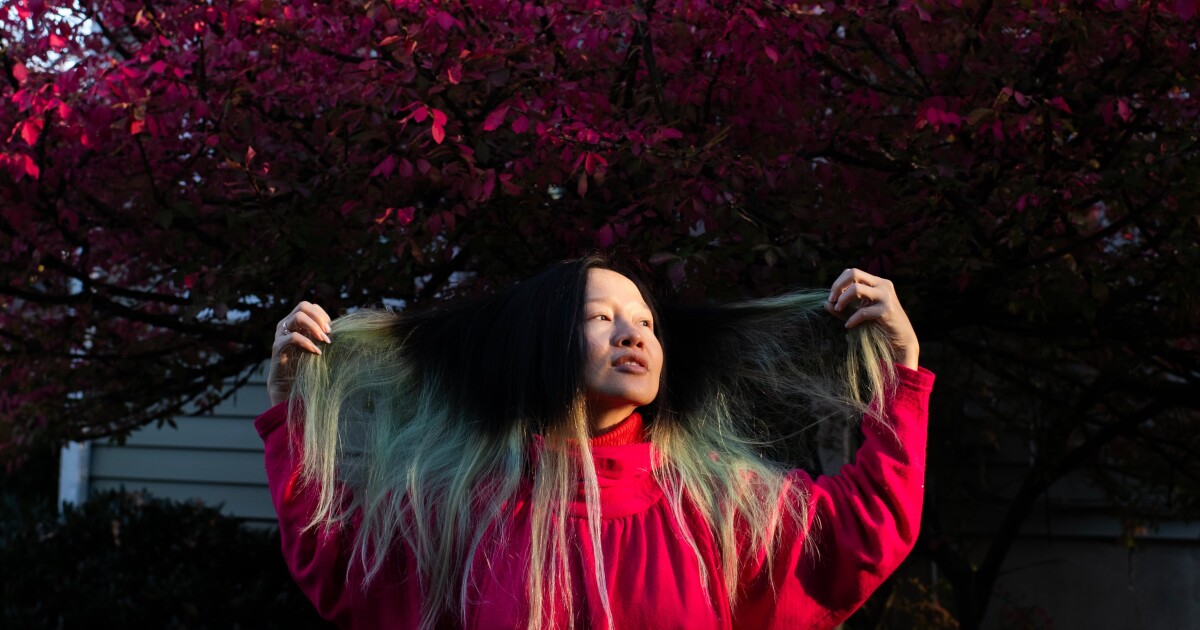 De in Pittsburgh gevestigde Vietnamese dissidentzanger brengt nieuw album uit