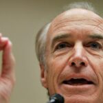 Dirk Kempthorne, voormalig gouverneur van Idaho en minister van Binnenlandse Zaken van de VS, overlijdt op 74-jarige leeftijd