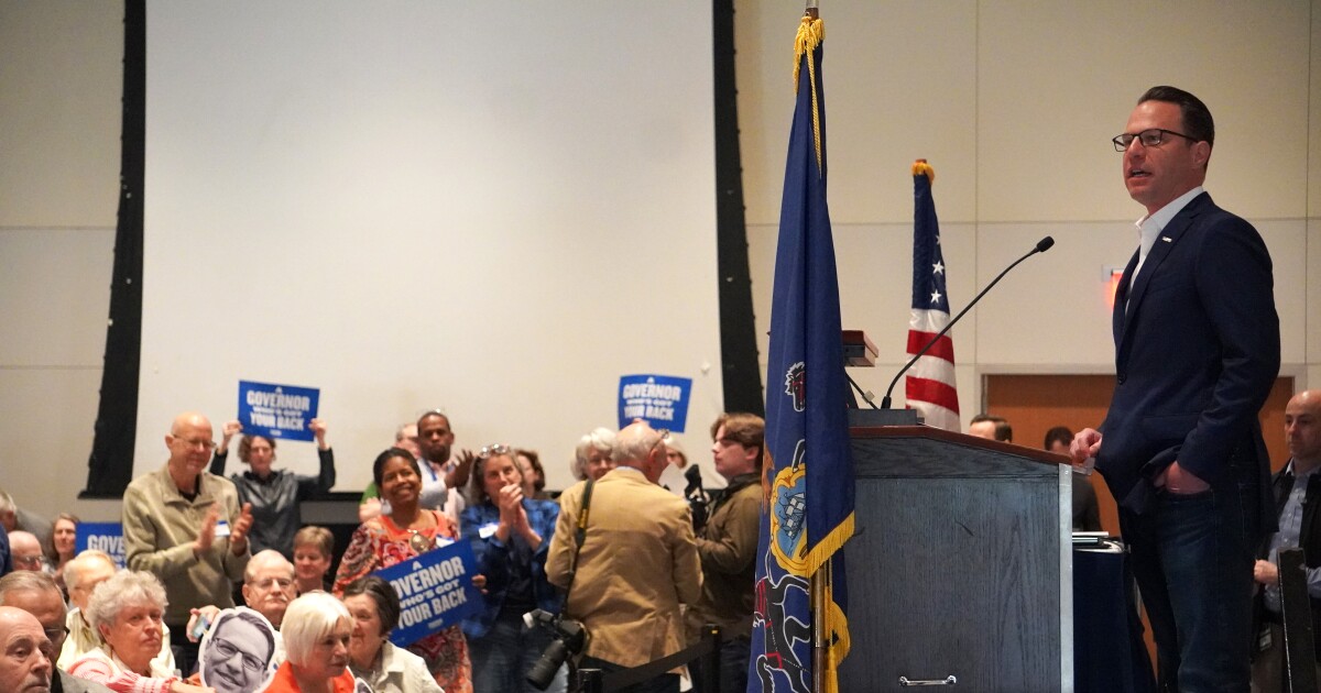 Regering Josh Shapiro verzamelt de Democraten van Center County vóór de tussentijdse verkiezingen van 2026
