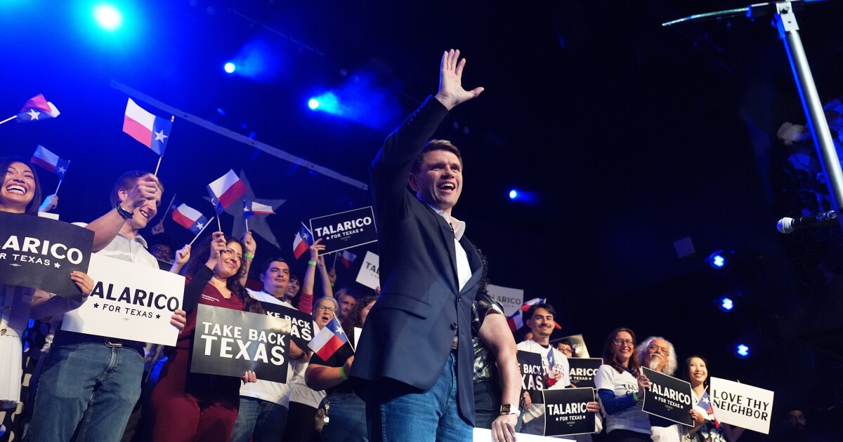 Vier grafieken laten zien waar het geld tijdens de tussentijdse verkiezingen naartoe gaat – en wie het meeste geld heeft