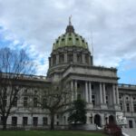 Wetgevers in Pa. dringen aan op wetsvoorstellen voor het verwelkomen van scholen om de bescherming van immigrantenstudenten te versterken