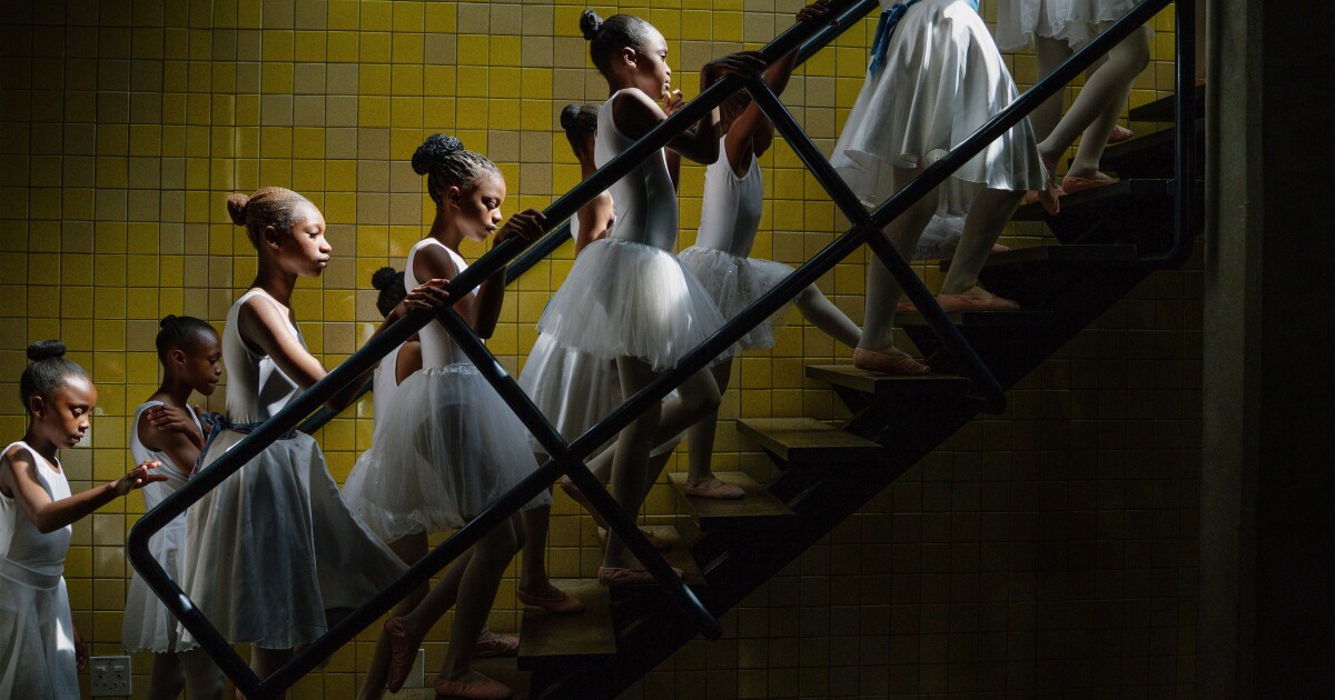 Winnaars van de World Press Photo Contest werpen een lens op veerkracht, pijn en gelukzaligheid