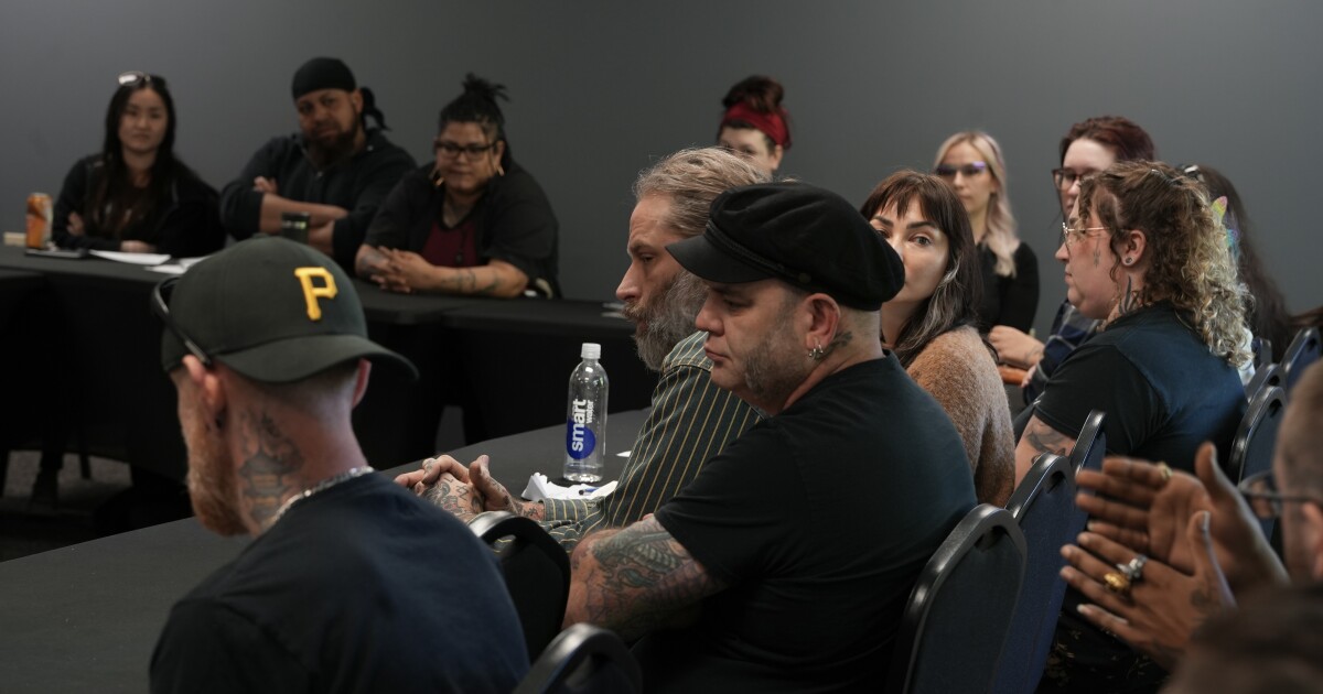 Allegheny County onderzoekt hoe tattooshops in de regio Pittsburgh kunnen worden gereguleerd