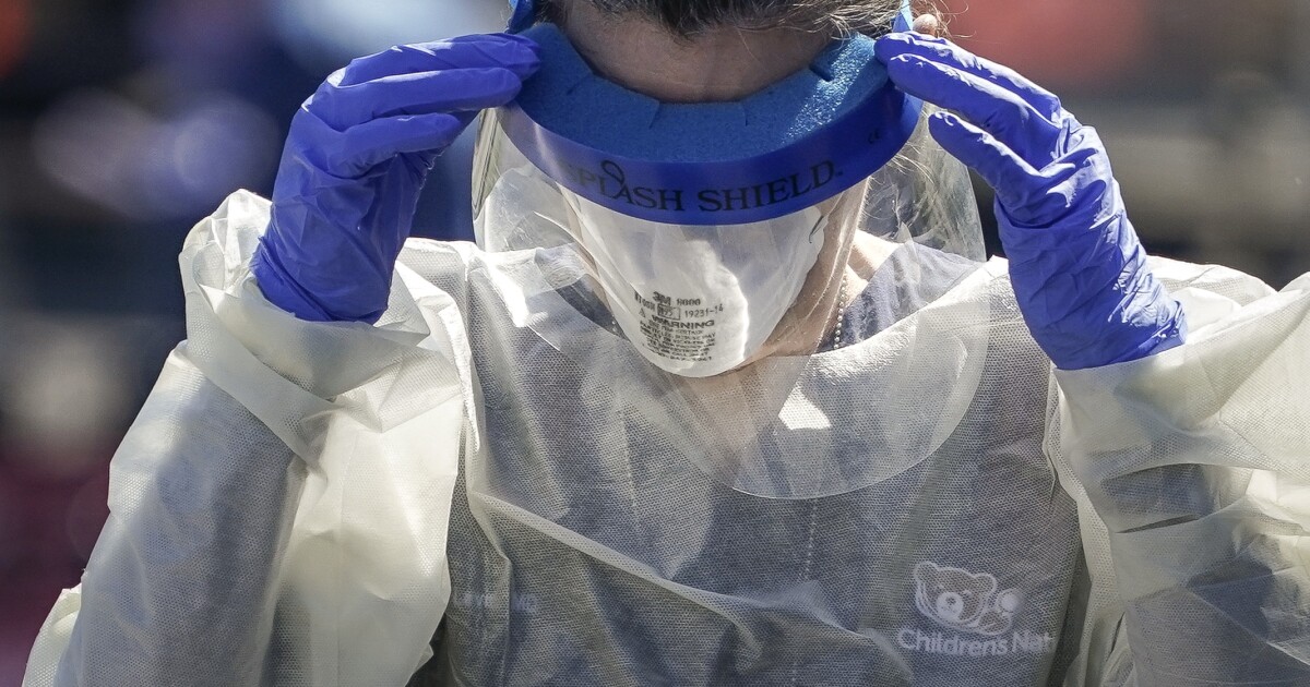 COVID geeft vorm aan de reactie van Amerikanen op het ebola- en hantavirus