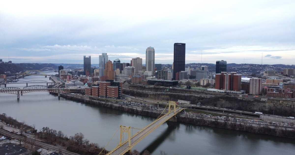 De stad Pittsburgh zet zich in om de werkgelegenheid voor jongeren bij Learn and Earn het hele jaar door uit te breiden