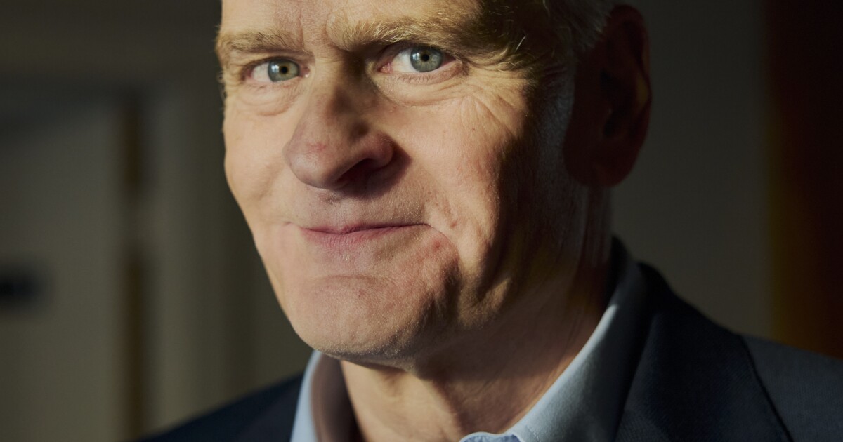 Deze Republikein stemde om Trump te veroordelen. Nu is hij kandidaat voor herverkiezing. Kan hij overleven?