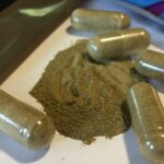 Een blik op het 'Wilde Westen' van synthetische kratom, dat artsen 'krachtiger dan fentanyl' noemen