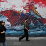 Het Amerikaanse leger valt Iran aan terwijl Trump zegt dat de onderhandelingen over een overeenkomst om de oorlog te beëindigen vooruitgaan