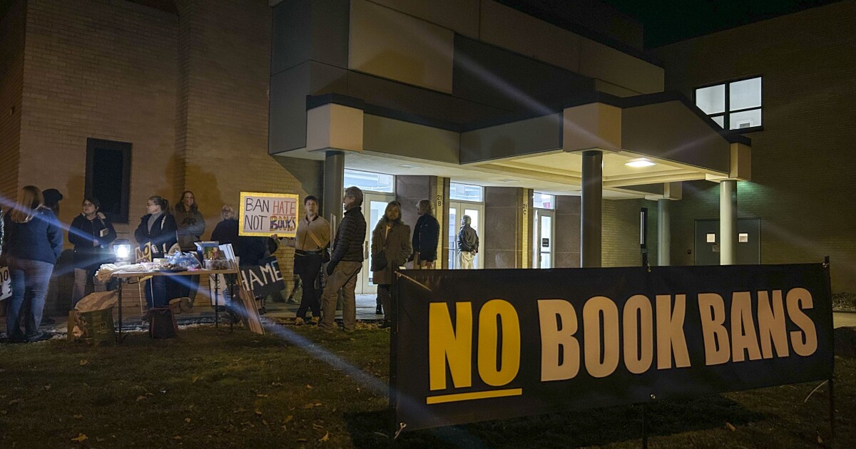 Pine-Richland School Board herziet controversieel bibliotheekboekenbeleid