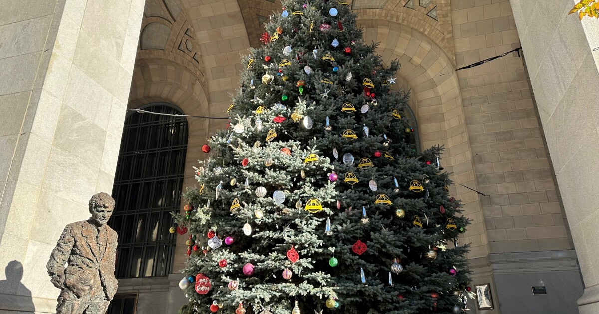 Pittsburgh gaat gratis mulch, compost van gerecyclede kerstbomen, uitdelen