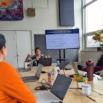 Slechte katten en betrouwbare agenten: werknemers van non-profitorganisaties krijgen via gratis training inzicht in AI-tools