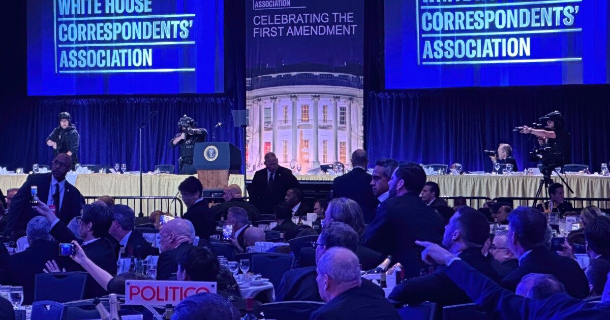 Verdachte van de schietpartij op het DC-gala uitte zijn grieven tegen Trump in geschriften aan familie