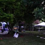 De politie zoekt naar verdachten van de schietpartij in Ohio, waarbij twaalf mensen gewond raakten nabij een straatfestival
