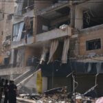 Israël zegt dat Iran een raket op het land heeft afgevuurd, een primeur tijdens een fragiel staakt-het-vuren