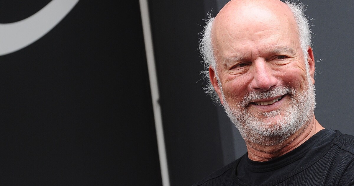 James Burrows, regisseur van de klassieke shows 'Cheers' en 'Friends', sterft op 85-jarige leeftijd