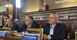 Met minder dan 100 dagen tot de deadline voor de rechtbank, pleit Pa. voor kritiek op de vertraging bij de stemming over het wetsvoorstel inzake moord