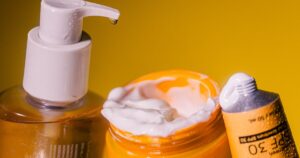 Overweldigd door huidverzorgingsproducten? Snijd door het lawaai met onze nieuwe nieuwsbrief