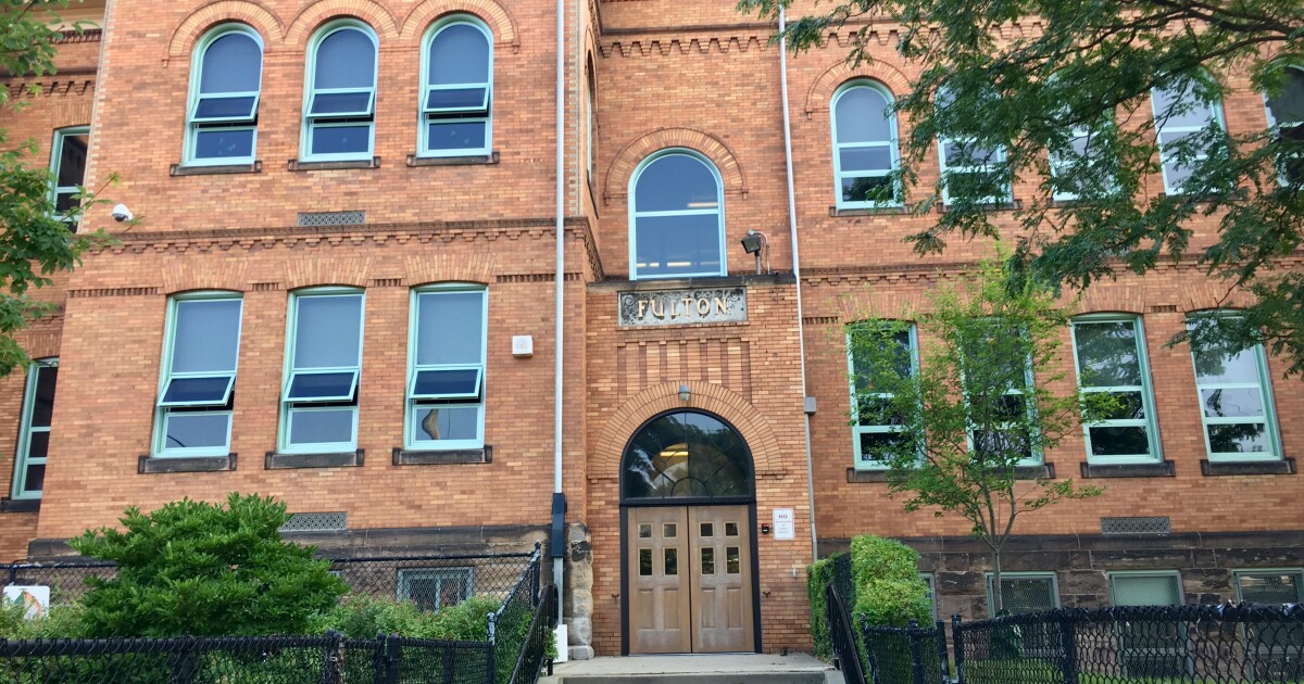 Pittsburgh Public luidt een periode van overgang en rouw in voor gezinnen met het sluiten van scholen
